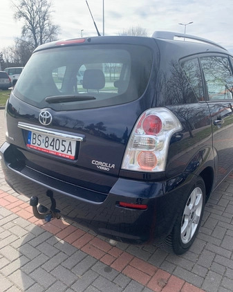 Toyota Corolla Verso cena 23000 przebieg: 136805, rok produkcji 2007 z Suwałki małe 137